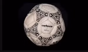3 triệu bảng cho quả bóng Maradona ghi bằng Bàn tay của Chúa?
