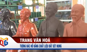 Tượng Bác Hồ bằng chất liệu đất sét nung