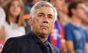 Ancelotti và cuộc thanh trừng lớn nhất trong thập kỉ qua ở Real