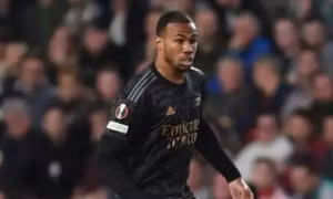 Arsenal nhận thêm tin xấu sau trận thua PSV