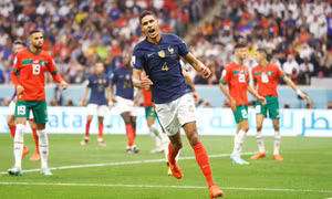 Thêm hai trụ cột tuyển Pháp bị ốm trước chung kết World Cup