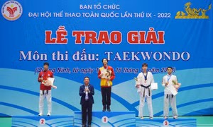 Môn Taekwondo: Võ sĩ Quảng Ninh giành Huy chương Vàng lịch sử