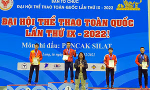 Võ sĩ Pencak Silat giàu nghị lực