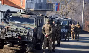 Quân đội Serbia nhận lệnh 'báo động cao nhất' do căng thẳng với Kosovo leo thang