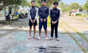 Bắt băng cướp “nhí” chuyên dùng hung khí chém người, cướp tài sản