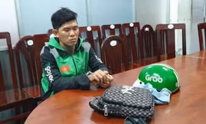 Giả xe ôm gây hàng loạt vụ cướp, lừa đảo tài sản của trẻ em