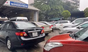 Những loại phí khi đi đăng kiểm ôtô người dân cần nộp