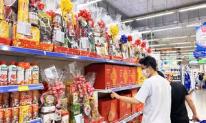 Doanh nghiệp tăng nguồn cung các mặt hàng Tết, đảm bảo bình ổn giá
