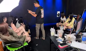 Nhóm đối tượng người Trung Quốc tuyển lựa phụ nữ Việt Nam nhảy múa trực tuyến theo yêu cầu