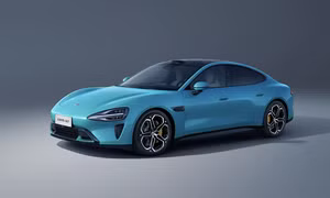 Xiaomi trình làng xe điện đầu tiên, cạnh tranh với Tesla và Porsche