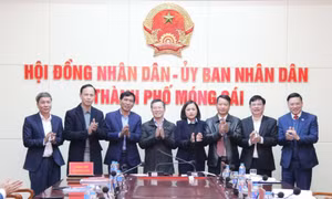 Cụm thi đua các thị xã, thành phố: Tổng kết công tác thi đua, khen thưởng năm 2023