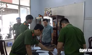 Bắt cựu đăng kiểm viên nhận hối lộ ở Long An