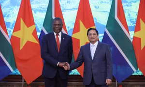 Thủ tướng Phạm Minh Chính tiếp Phó Tổng thống Nam Phi