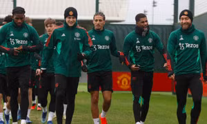 M.U ngay lập tức đón cú hích sau trận hòa Liverpool