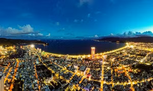 Quy Nhơn lung linh về đêm