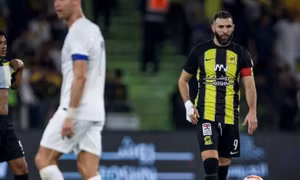 Benzema vỡ mộng tại Saudi Arabia