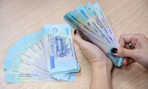 Công đoàn đề xuất lương tối thiểu vùng năm 2024 tăng cao nhất ở mức 7,3%