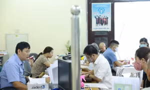 Thế nào là trả lương theo vị trí việc làm cho cán bộ, công chức?