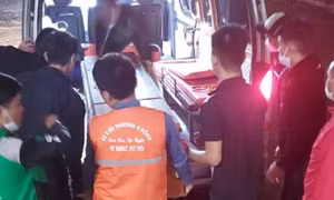Mâu thuẫn tại đám cưới, nam thanh niên bị đâm tử vong