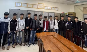 Khởi tố nhóm thanh thiếu niên sử dụng hung khí hỗn chiến