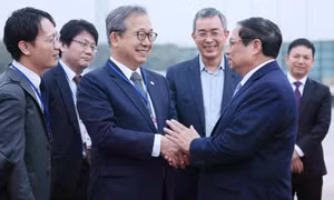 Thủ tướng lên đường dự Hội nghị Cấp cao kỷ niệm 50 năm quan hệ ASEAN-Nhật Bản