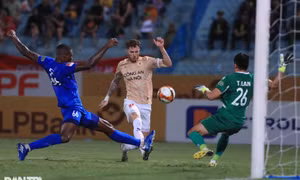 Quang Hải nhạt nhòa, HLV Gong Oh Kyun chưa biết thắng ở V-League