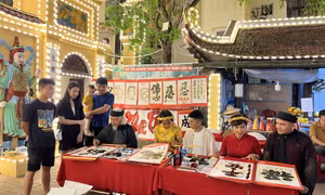 “Ông đồ” thế kỷ XXI