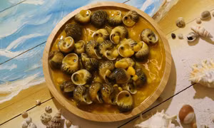 Ốc bông sốt trứng muối