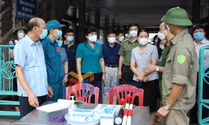 Đoàn ĐBQH tỉnh giám sát việc thực hiện công tác phòng chống dịch Covid-19 tại TX Quảng Yên, tháng 9-2021