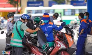 Giá xăng ngày mai quay đầu giảm?