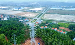 Đấu nối thành công trạm biến áp 220kV Yên Hưng 