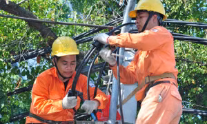 Tiêu thụ điện cả nước lập kỷ lục vì nắng nóng