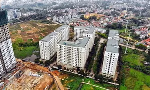 Thị trường bất động sản nhiều nơi 'hạ nhiệt' nhưng giá vẫn cao