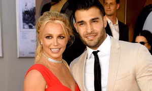 Lễ cưới của Britney Spears giới hạn khách mời