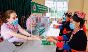 Tăng tín dụng cho vùng khó