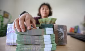 Vụ Việt Á: Đại biểu đặt câu hỏi về quản lý tiền mặt của ngân hàng