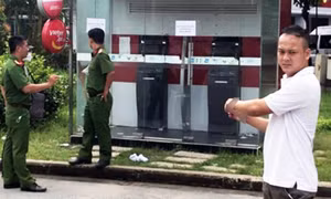Cạy trụ ATM trộm gần 500 triệu đồng