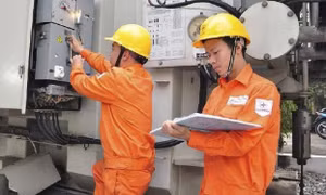 Triển khai gói hỗ trợ 1.300 tỷ, tiền điện sẽ giảm từ đầu tháng 7