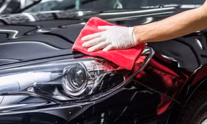 Cách chăm sóc xe để lớp sơn không bị ố vàng