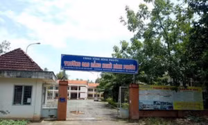 Khai trừ khỏi Đảng nguyên Hiệu trưởng Trường Cao đẳng nghề Bình Phước