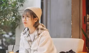 Lộ diện cô gái vượt Jack, Sơn Tùng khi đạt gần 2,5 tỉ view trên YouTube