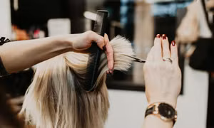 Hộ kinh doanh massage, giặt là, cắt tóc nộp thuế: Quy định không mới