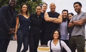 Tình cảm gia đình - gia vị độc đáo của loạt phim "Fast and Furious"