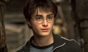 Sao 'Harry Potter' sẽ thừa kế 111 triệu USD