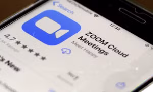 Zoom đang tiếp tục ăn nên làm ra trong đại dịch COVID-19