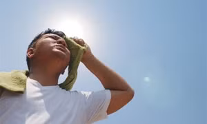 Bị say nắng bạn phải làm ngay điều này?