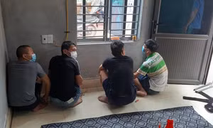 Bắc Giang: Xử phạt các đối tượng đánh bạc tại vùng dịch hơn 100 triệu đồng