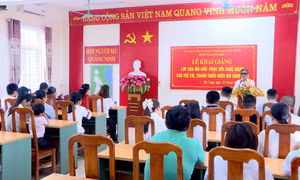 Hội Người mù tỉnh khai giảng lớp xóa mù chữ, phục hồi chức năng cho trẻ em, thanh thiếu niên