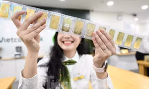 Ngân hàng lãi đậm từ kinh doanh vàng