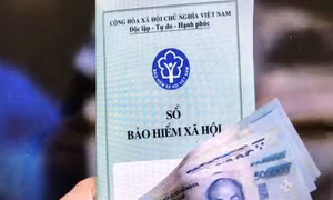 Nên bảo lưu để đóng tiếp BHXH hoặc chờ đủ tuổi hưu